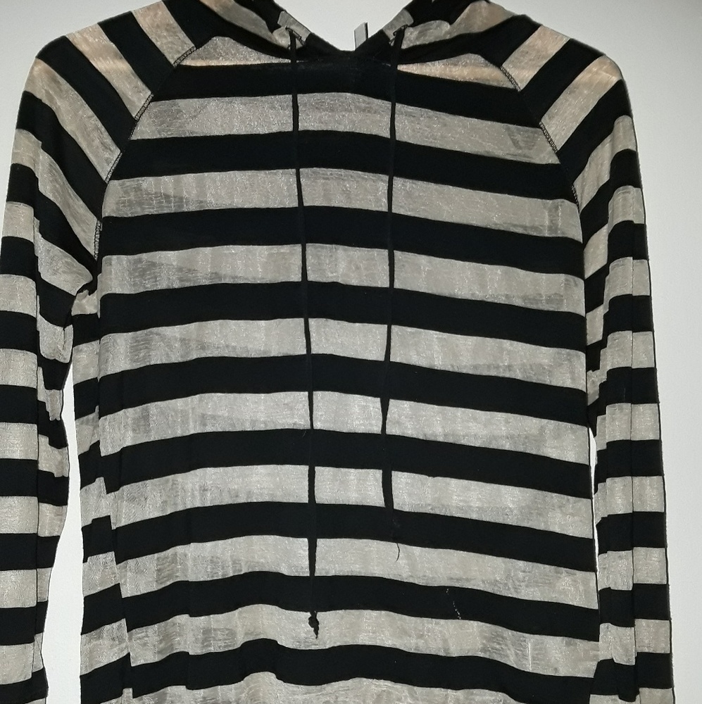 WALLFLOWER HOODED SHIRT L